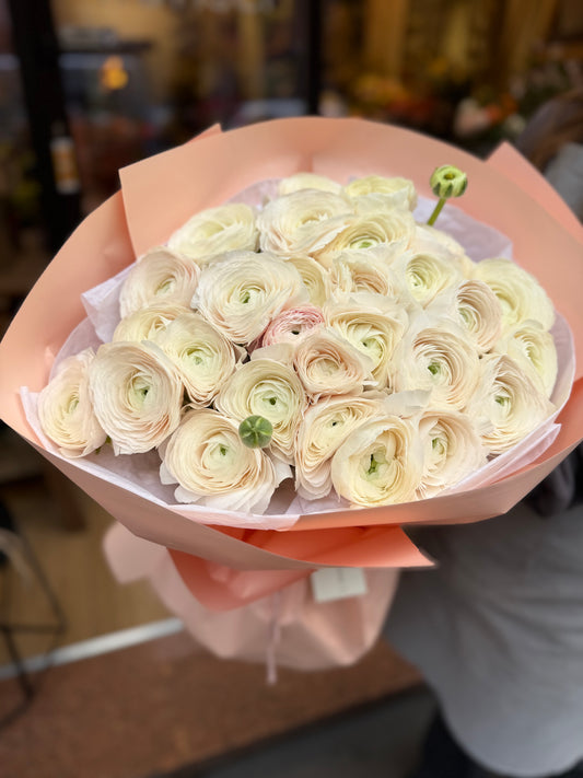 Bouquet di  30 ranuncoli cloni