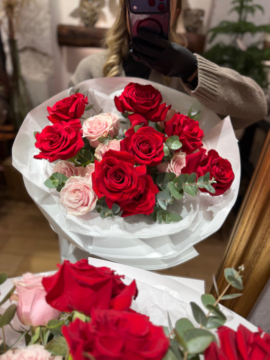 Bouquet Red & Pink Roses