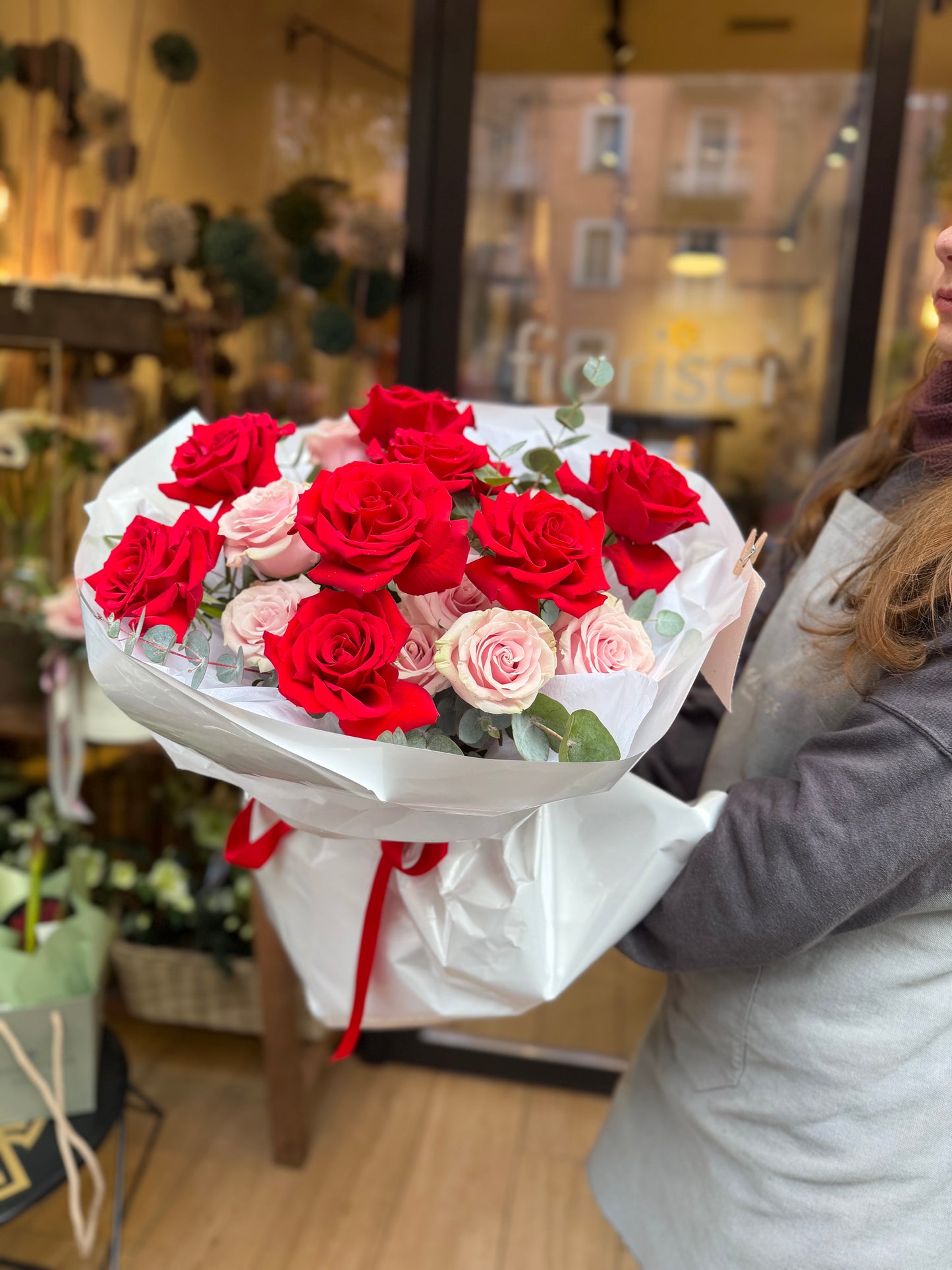 Bouquet di 25 rose rosse e rosa